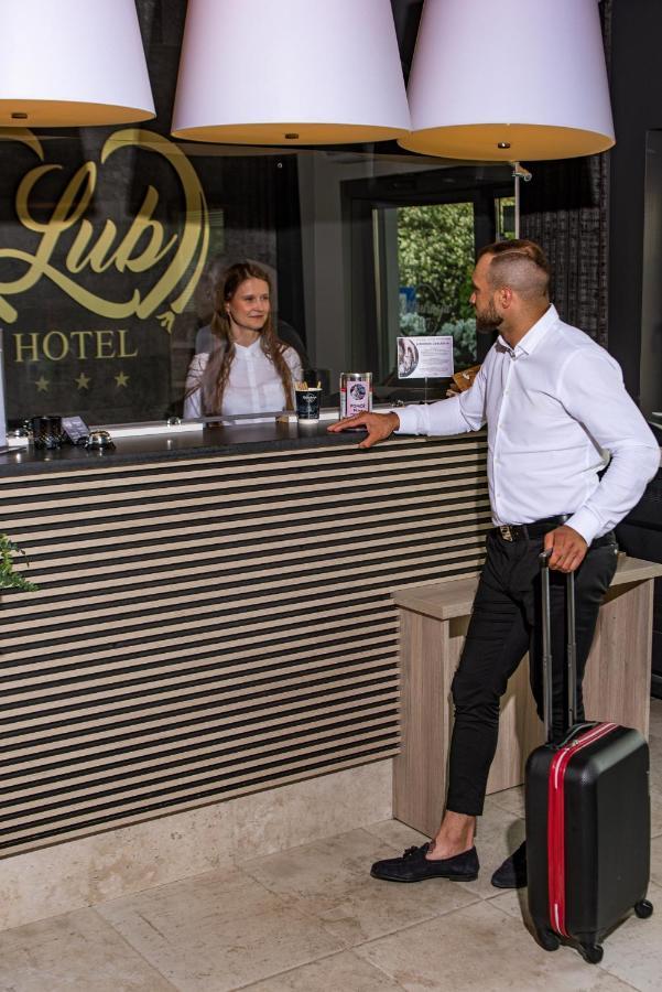 Lubhotel ลูบลิน ภายนอก รูปภาพ